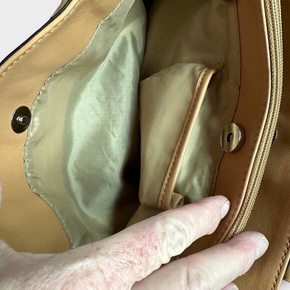 Aurielle Leather Two-tone Black and Tan Purse Handbag - Picture 8 of 12